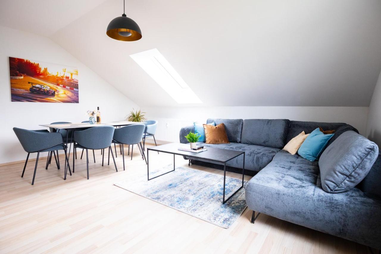 Design-Ferienwohnung In Kelberg Am Nuerburgring: Platz Fuer 6, Kueche, Wifi, Netflix Exteriér fotografie